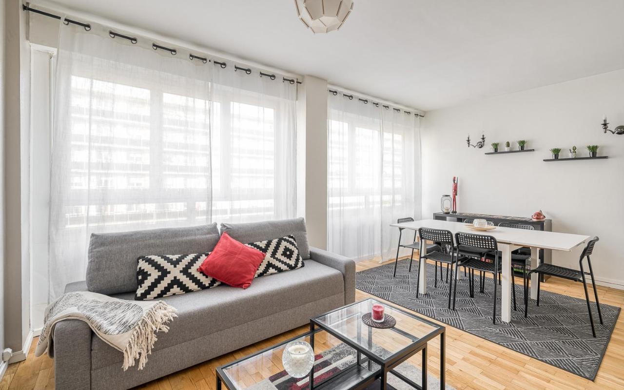 Superbe Apart 2 Rooms Lumineaux Parking Casa リヨン エクステリア 写真