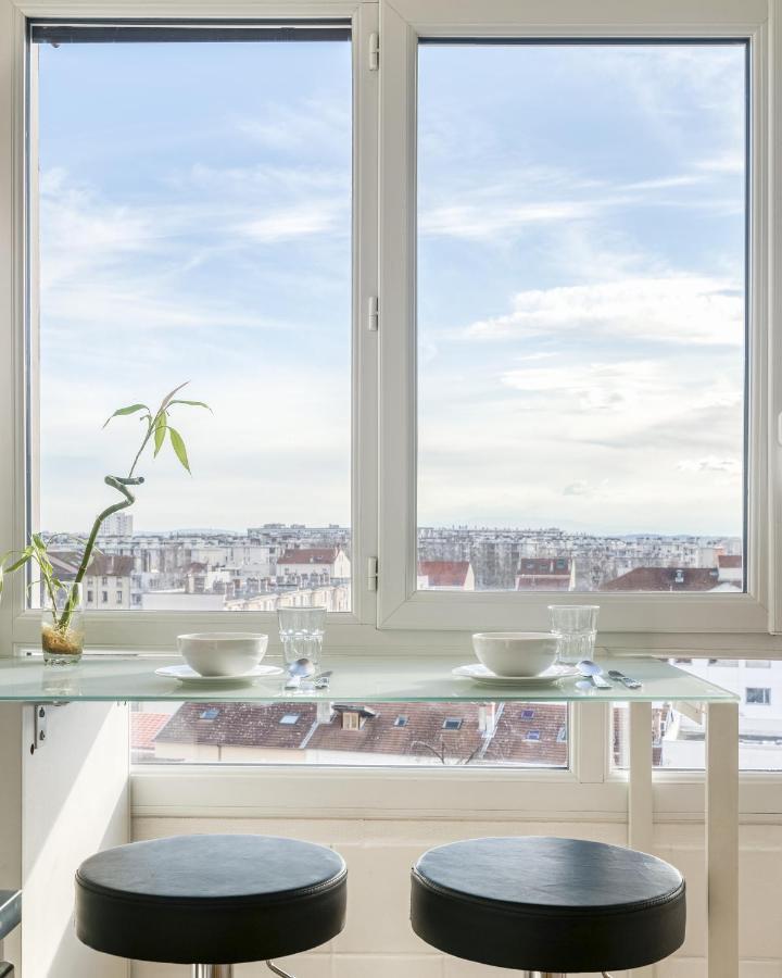 Superbe Apart 2 Rooms Lumineaux Parking Casa リヨン エクステリア 写真