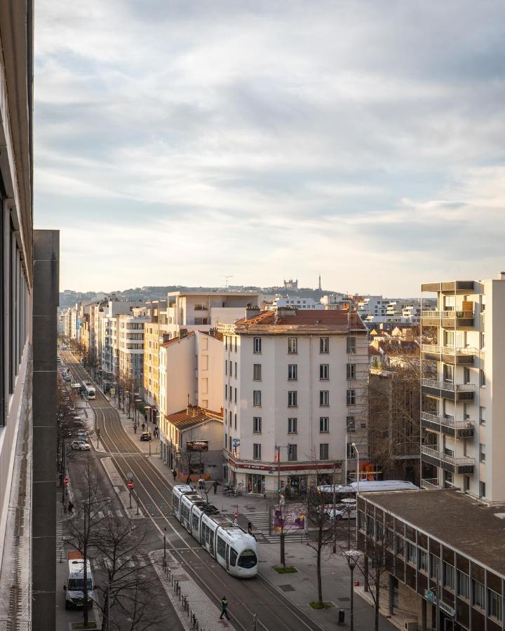 Superbe Apart 2 Rooms Lumineaux Parking Casa リヨン エクステリア 写真