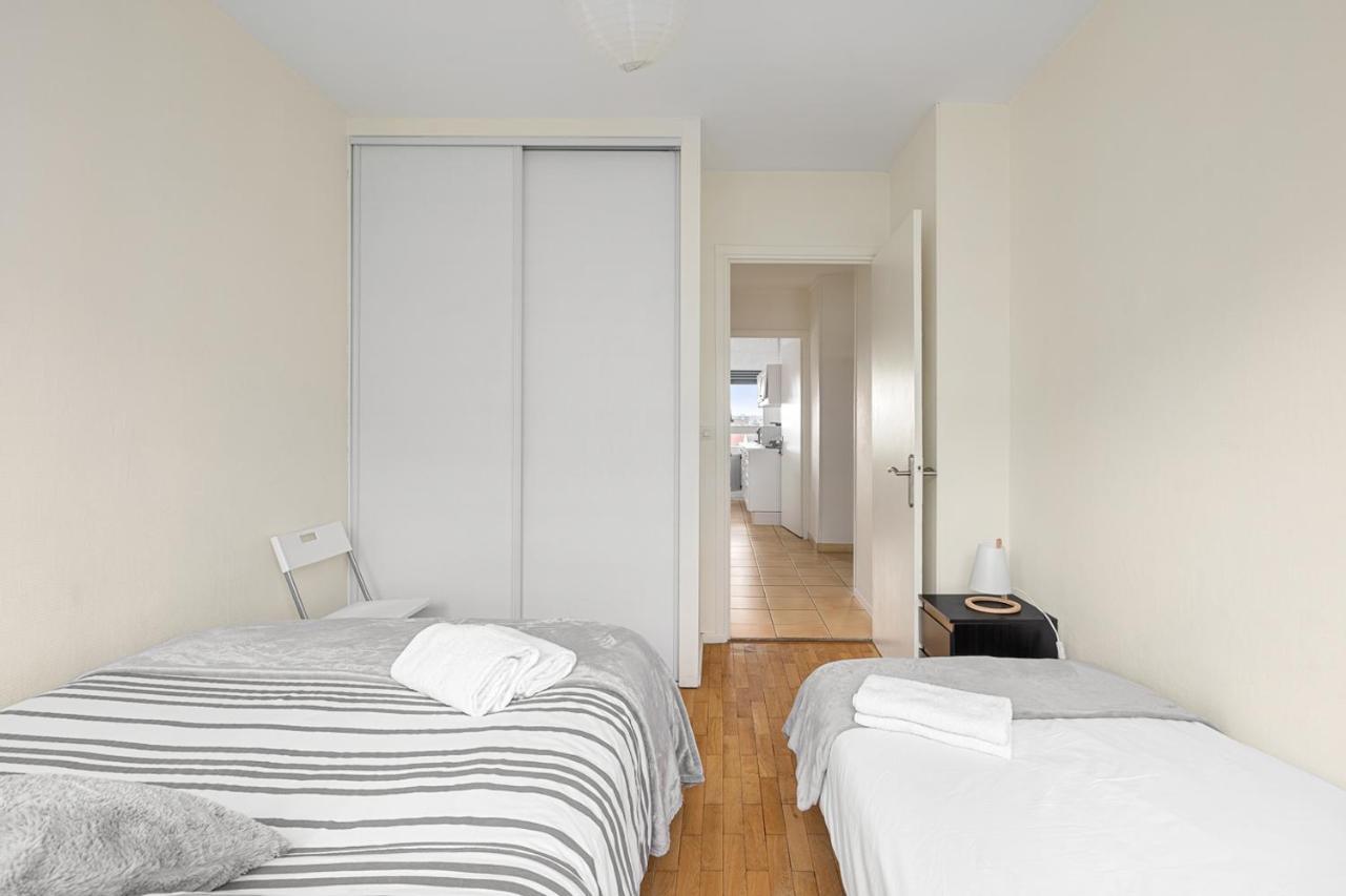Superbe Apart 2 Rooms Lumineaux Parking Casa リヨン エクステリア 写真
